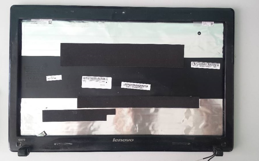 Задняя крышка экрана Lenovo G575